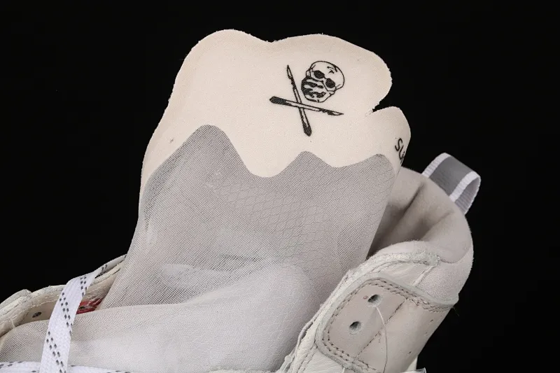 All Categories Air Jordan Jordan Series Basketball Shoes Air Jordan 1 High Element87 x Air Jordan 1 AJ1 Shoe King P.J. Tucker Customized Version Joe 1 White and Red Customized Model 555088-087